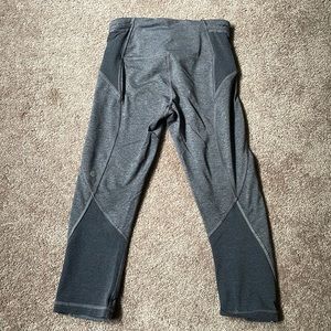 Lululemon Leggings. Like brand new. No tag- size 4.